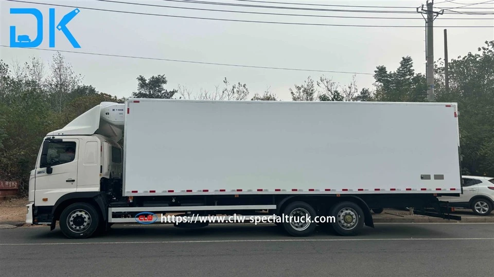 6x4 Hino Refrigerated Truck